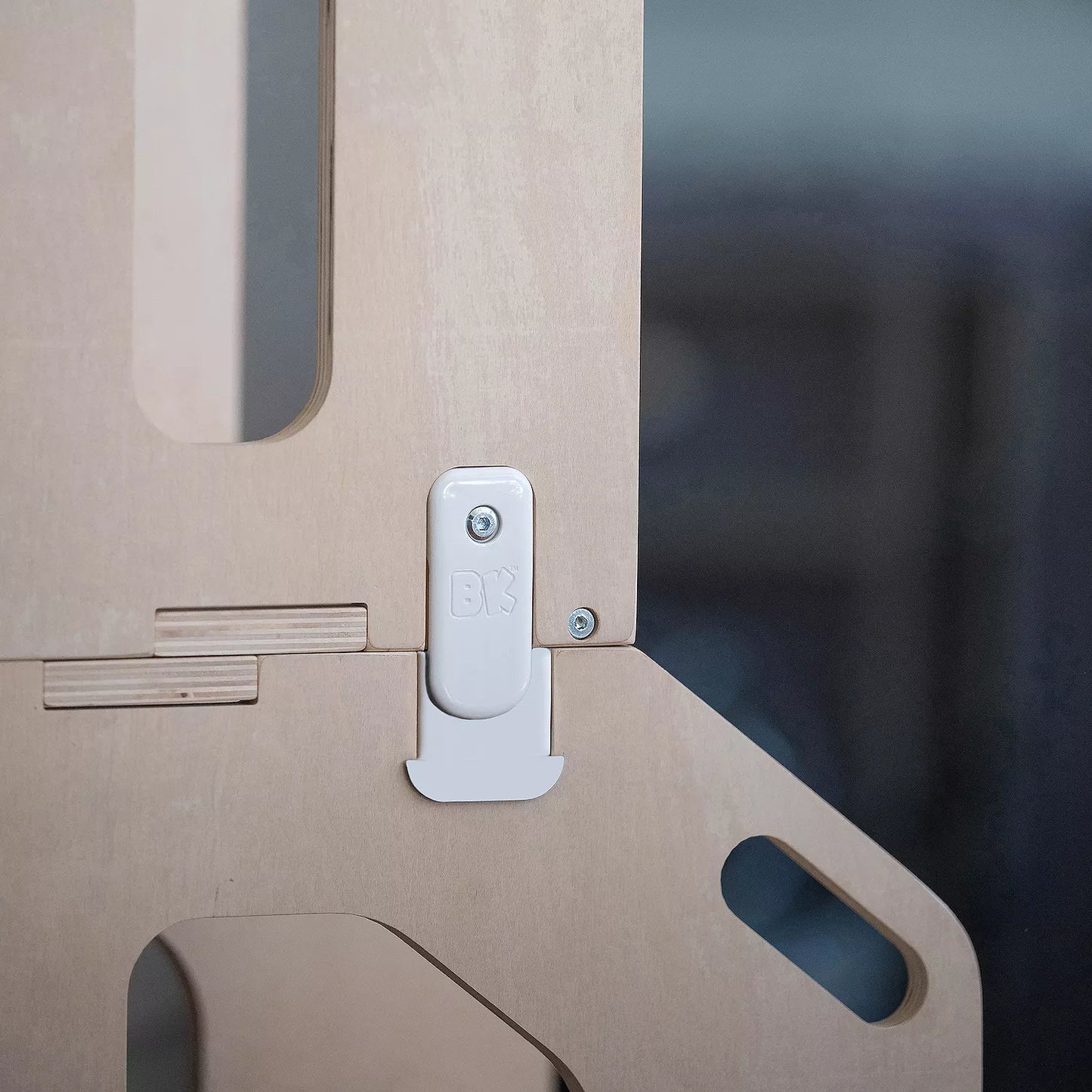 2-in-1 Learning Tower 'N Art Desk