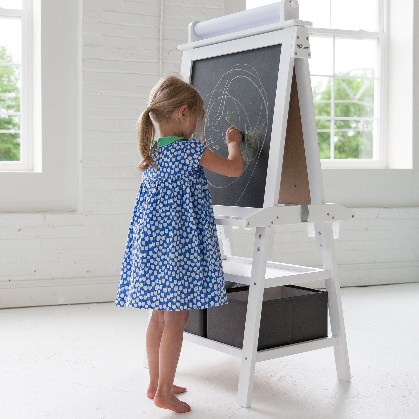 Deluxe Learn 'N Play Art Center Easel