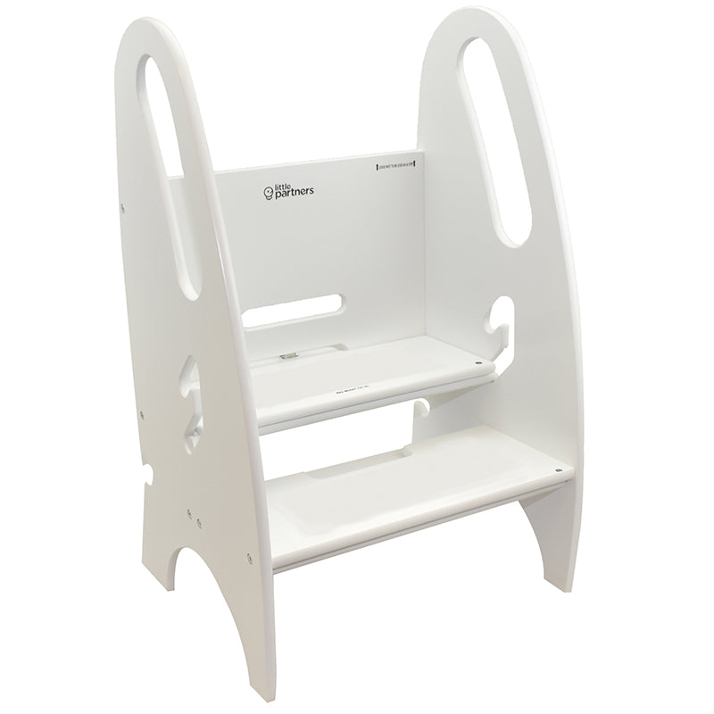 A silhouette of the 3-in-1 Growing Step Stool in Soft White.